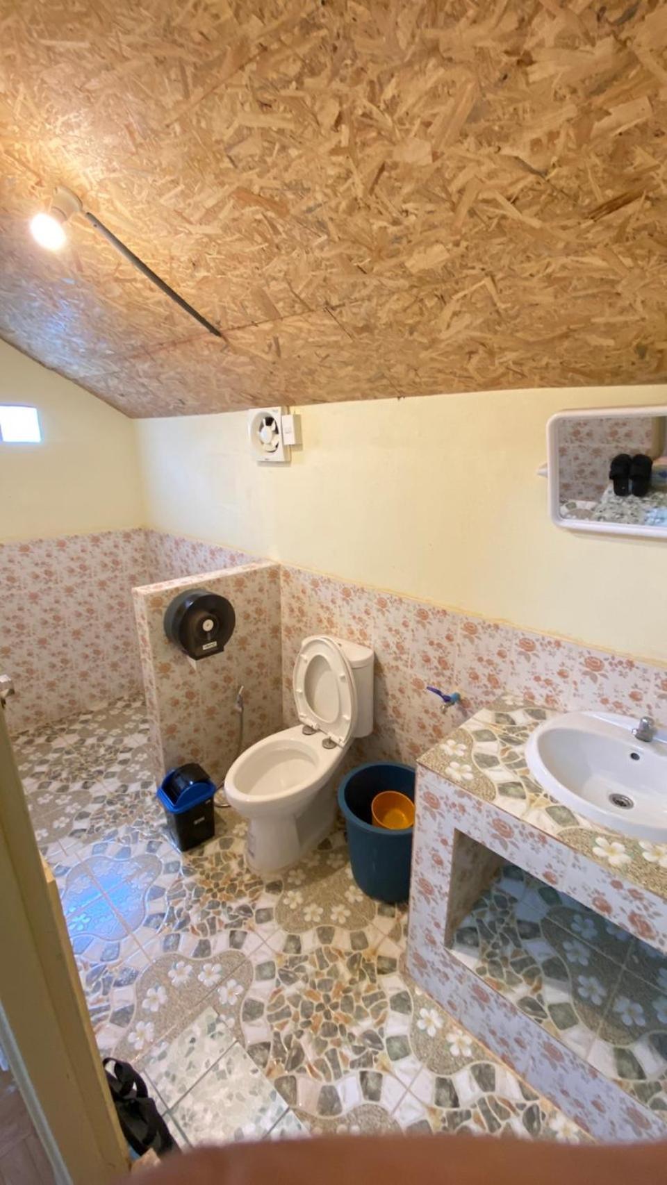 Lung Soi Nguen Homstay Pang Oung Pang Ung エクステリア 写真