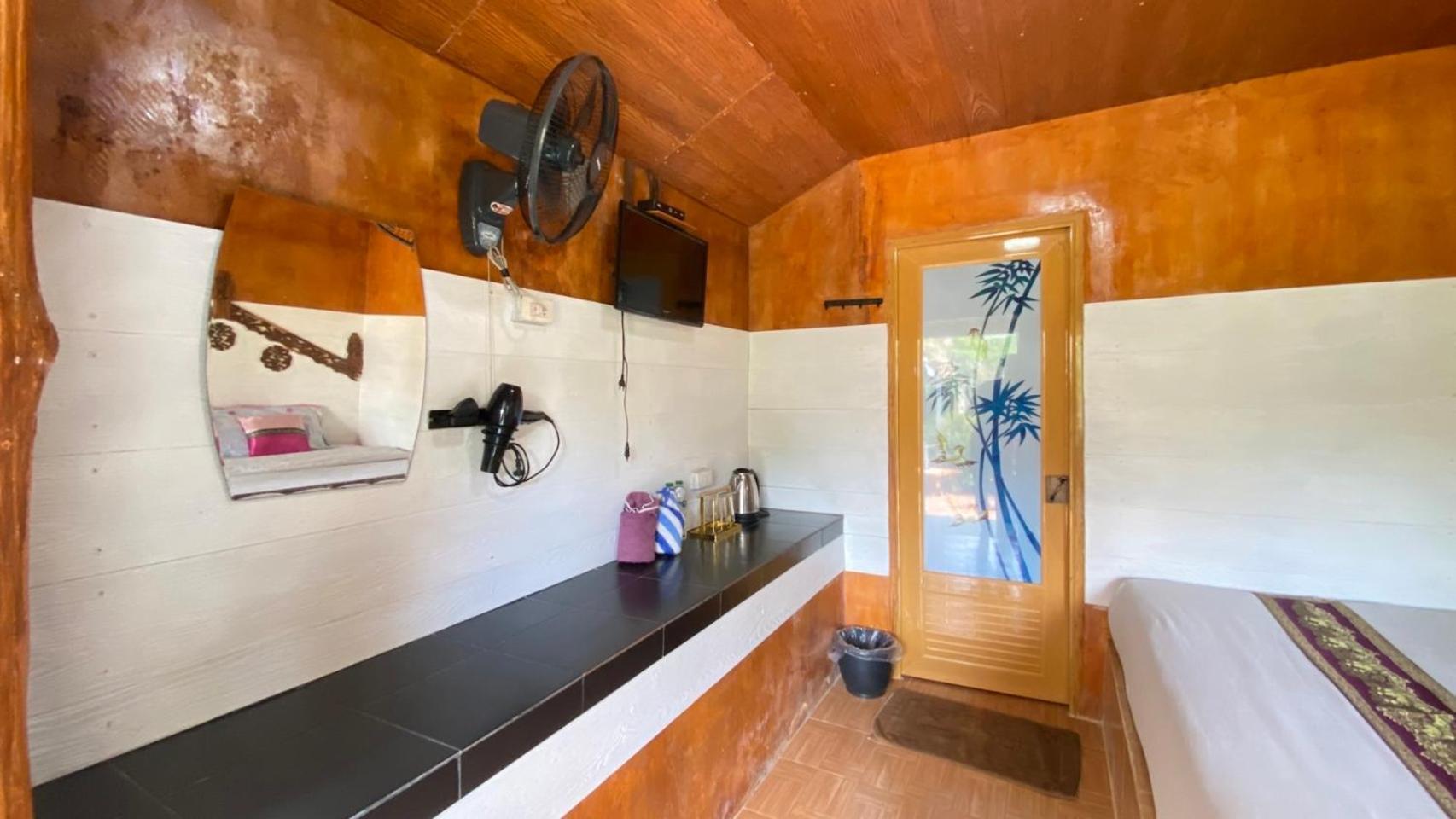 Lung Soi Nguen Homstay Pang Oung Pang Ung エクステリア 写真